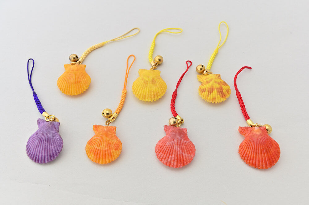 ヒオウギ根付 各1個 – AINAN STAND